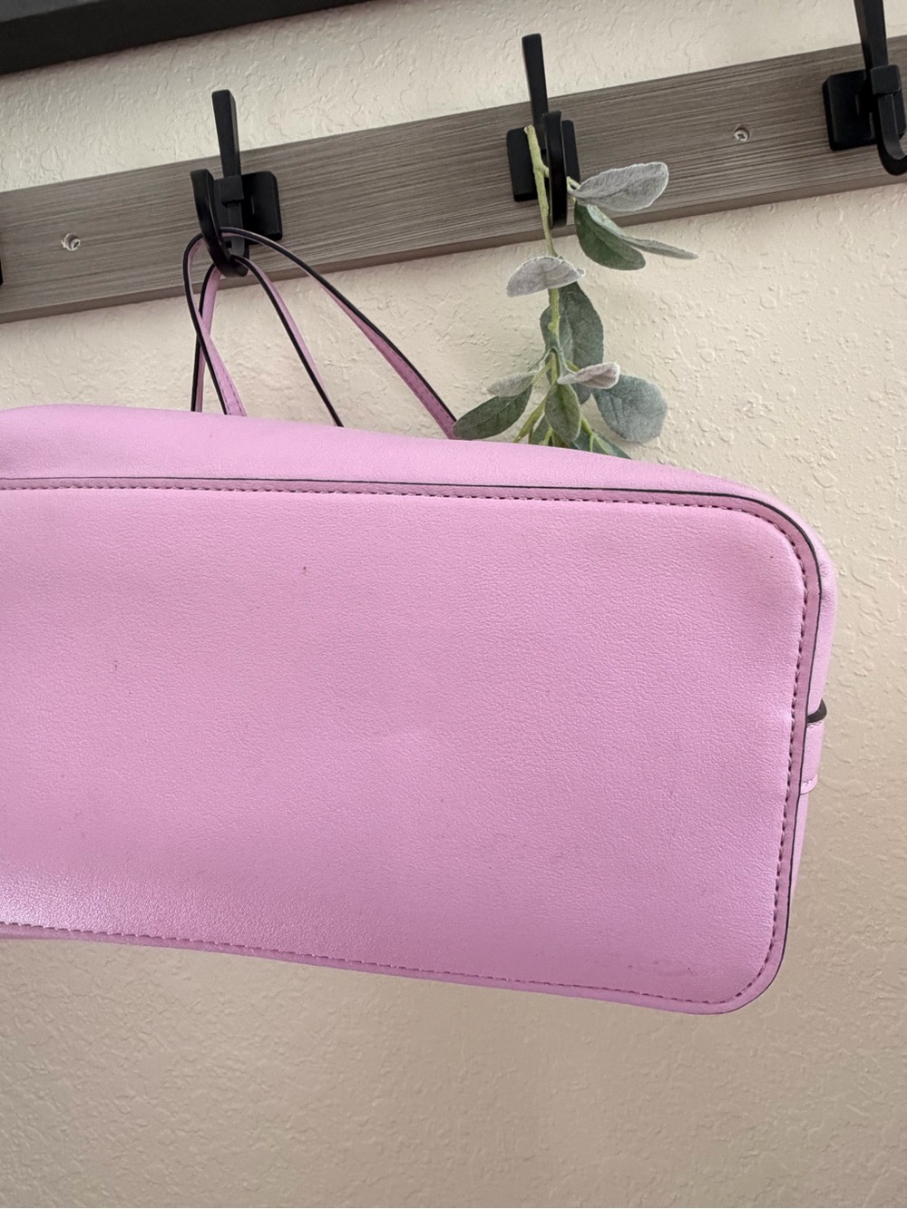 Trina Turk Pink Scallop-Edge Tote, Multicolored Interior, Gold Tone Logo, Vegan - Picture 5 of 10